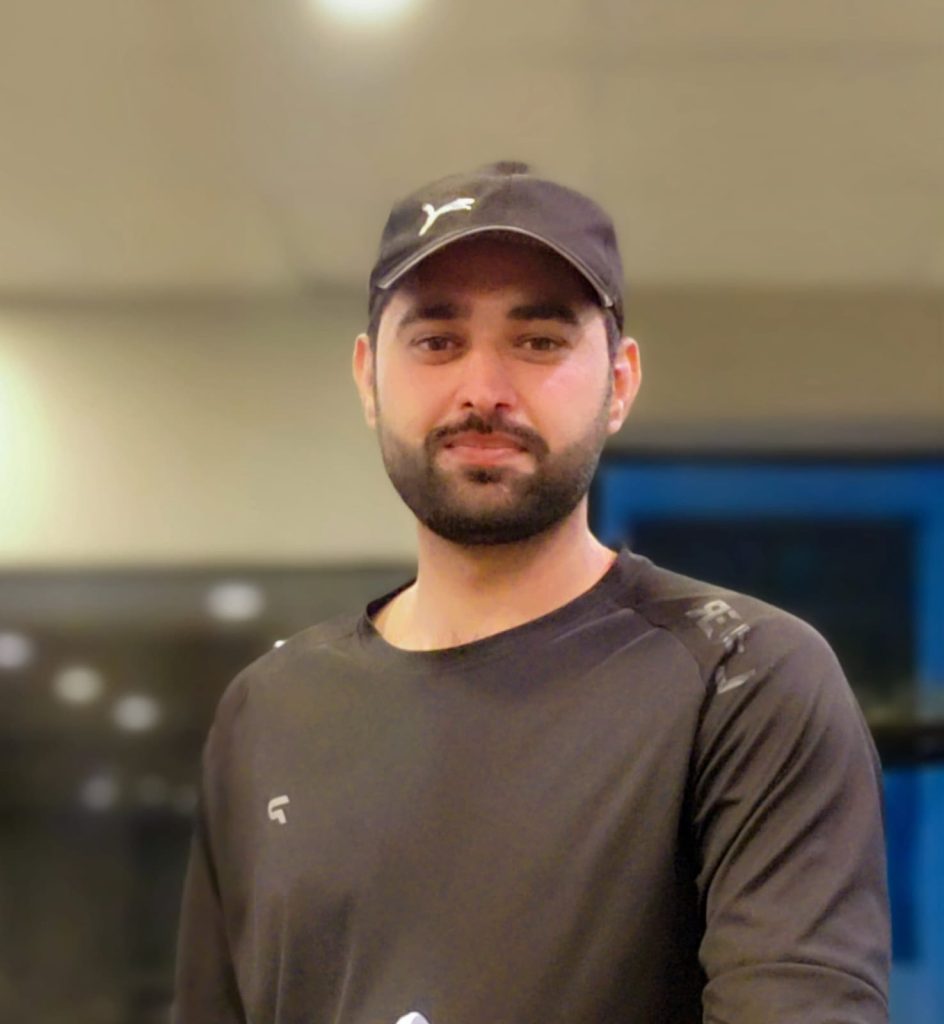 Yasir Ali SEO Expert Working on Service & SAAS base project in UK & USA